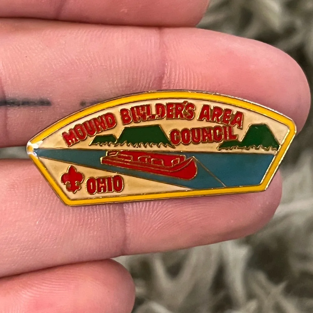 VTG Boy Scouts Mound Builders Area Council Ohio Pin OS‎ Enamel Red Blue USA BSA